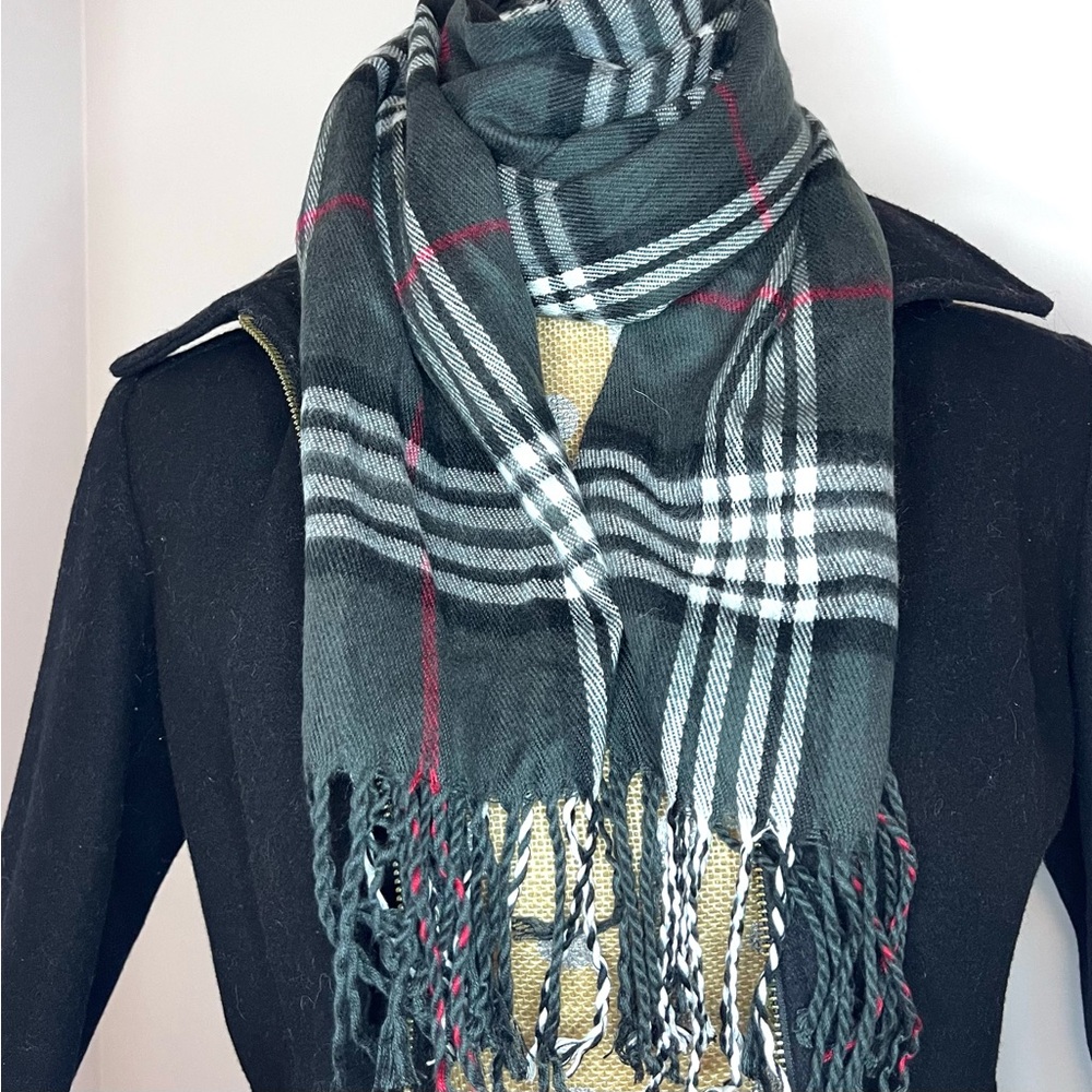 Pierre Cardin 36-inch Plaid Winter Scarf